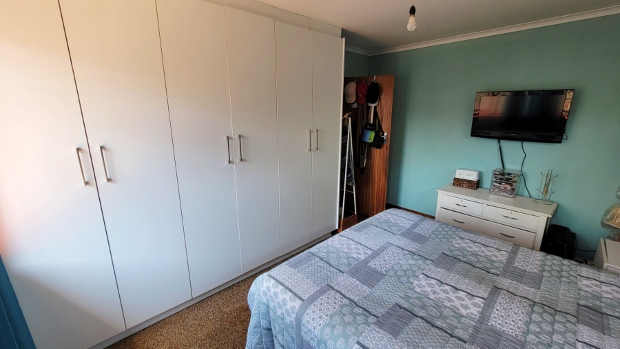 3 Bedroom Property for Sale in Glenhaven Western Cape